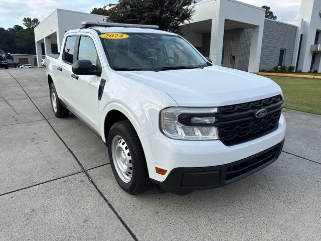 2024 Ford Maverick XL