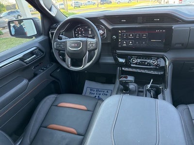 2025 GMC Sierra 1500 AT4