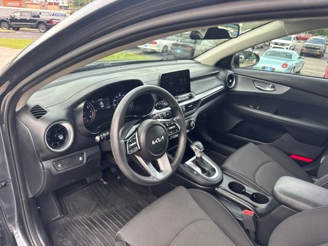 2023 Kia Forte LX