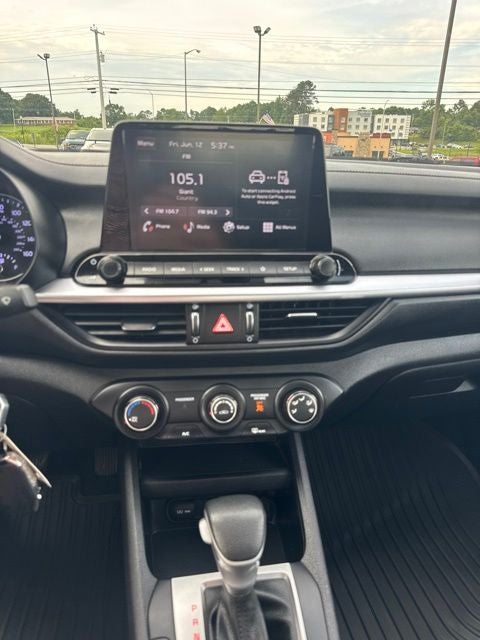 2023 Kia Forte LX