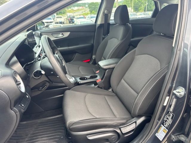 2023 Kia Forte LX