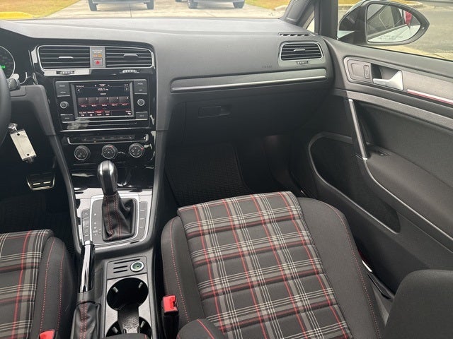 2021 Volkswagen Golf GTI 2.0T S