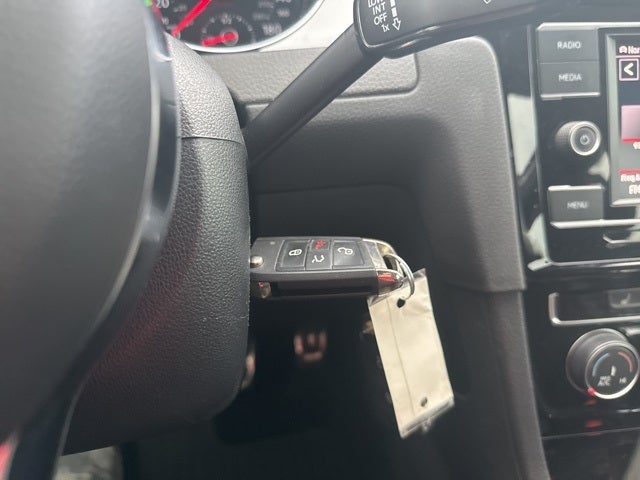 2021 Volkswagen Golf GTI 2.0T S