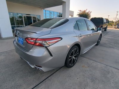 2019 Toyota Camry SE