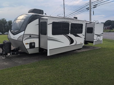 2021 Keystone Cougar BASE