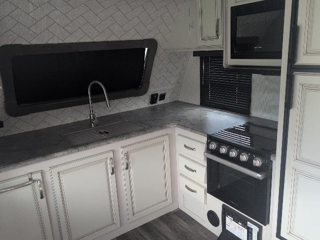 2021 Keystone Cougar BASE