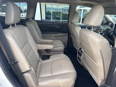 2020 Honda Pilot Touring 7 Passenger