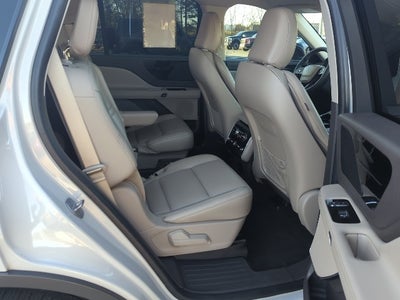 2023 Lincoln Aviator Standard