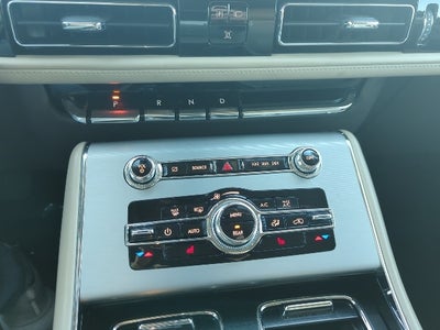 2023 Lincoln Aviator Standard