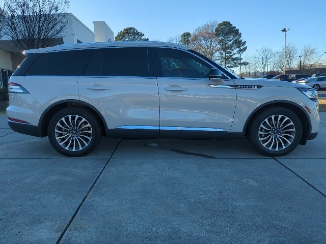 2023 Lincoln Aviator Standard