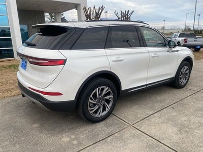 2025 Lincoln Corsair Premiere