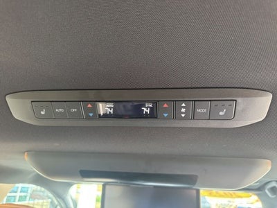 2025 Toyota Sienna Platinum 7 Passenger