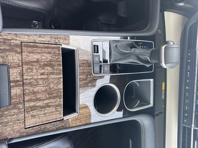 2025 Toyota Sienna Platinum 7 Passenger