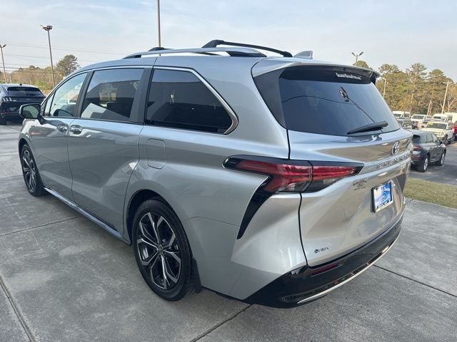 2025 Toyota Sienna Platinum 7 Passenger