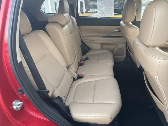 2016 Mitsubishi Outlander BASE