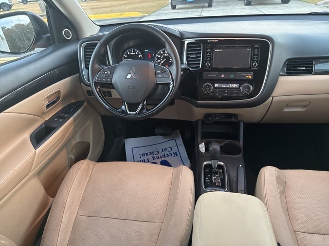 2016 Mitsubishi Outlander BASE