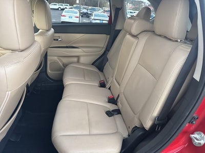 2016 Mitsubishi Outlander BASE