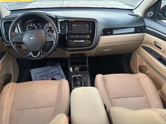 2016 Mitsubishi Outlander BASE