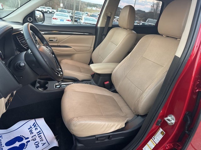 2016 Mitsubishi Outlander BASE