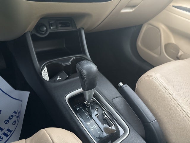 2016 Mitsubishi Outlander BASE