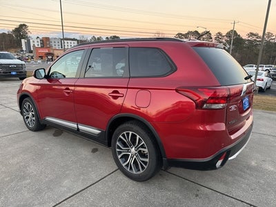 2016 Mitsubishi Outlander BASE