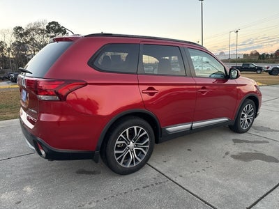 2016 Mitsubishi Outlander BASE