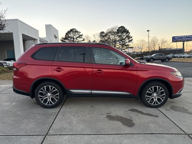 2016 Mitsubishi Outlander BASE