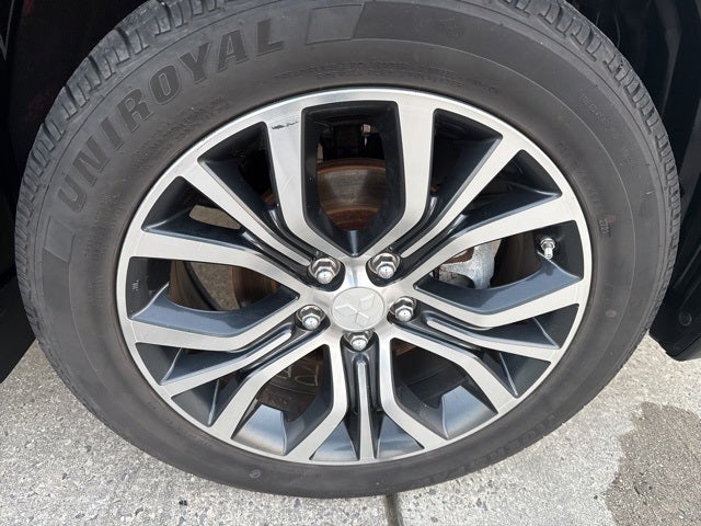 2016 Mitsubishi Outlander BASE