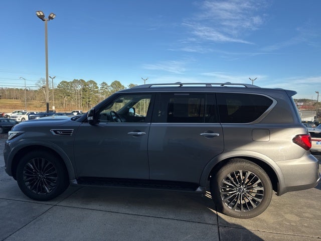 2021 INFINITI QX80 Premium Select