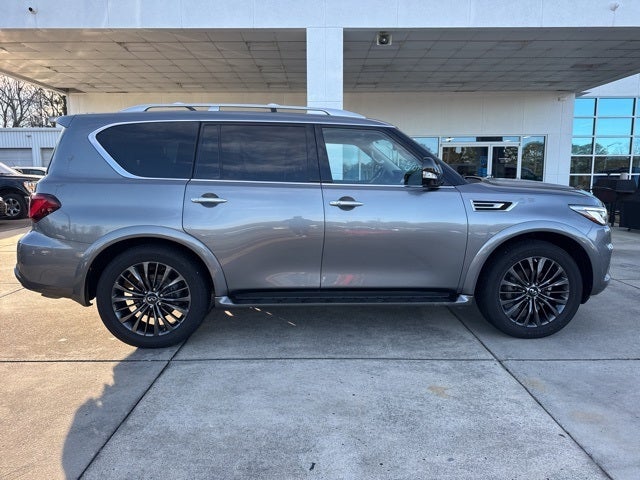 2021 INFINITI QX80 Premium Select
