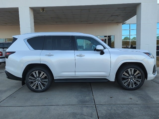 2024 Lexus LX 600 Luxury